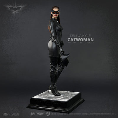 Catwoman Selina Kyle 1/3 Hyperreal Statue