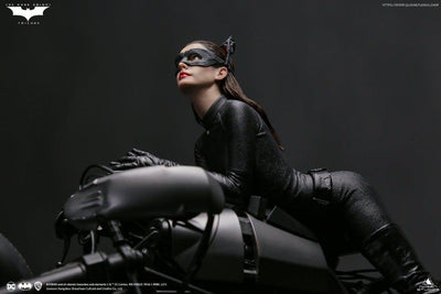 Catwoman (Anne Hathaway) on Batpod 1/6 Scale Statue