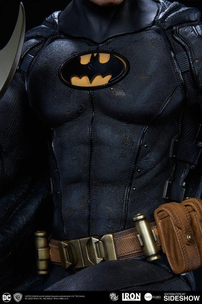 Batman (Black Edition) 1:3 Scale Statue