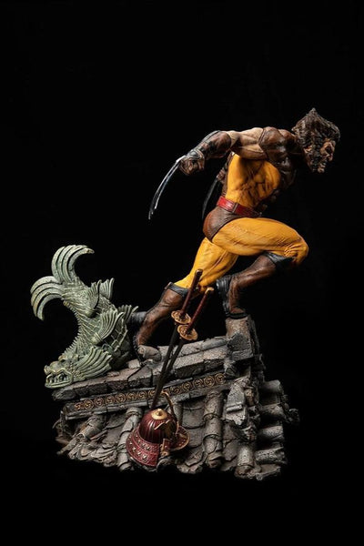 Wolverine (Brown Costume) 1/4 Scale Statue