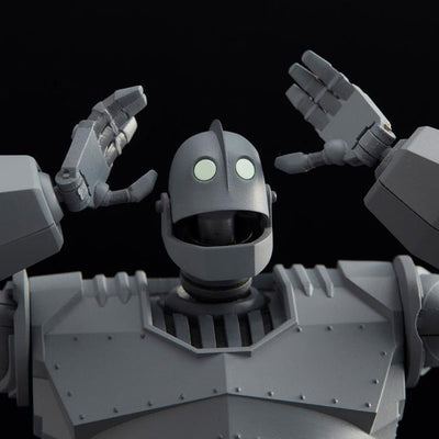 The Iron Giant Riobot Iron Giant Diecast Figure by Sentinel Toys