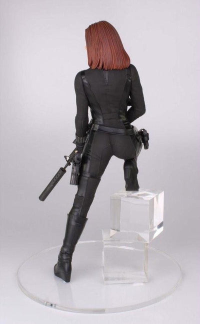 Black Widow 18" Statue by Gentle Giant