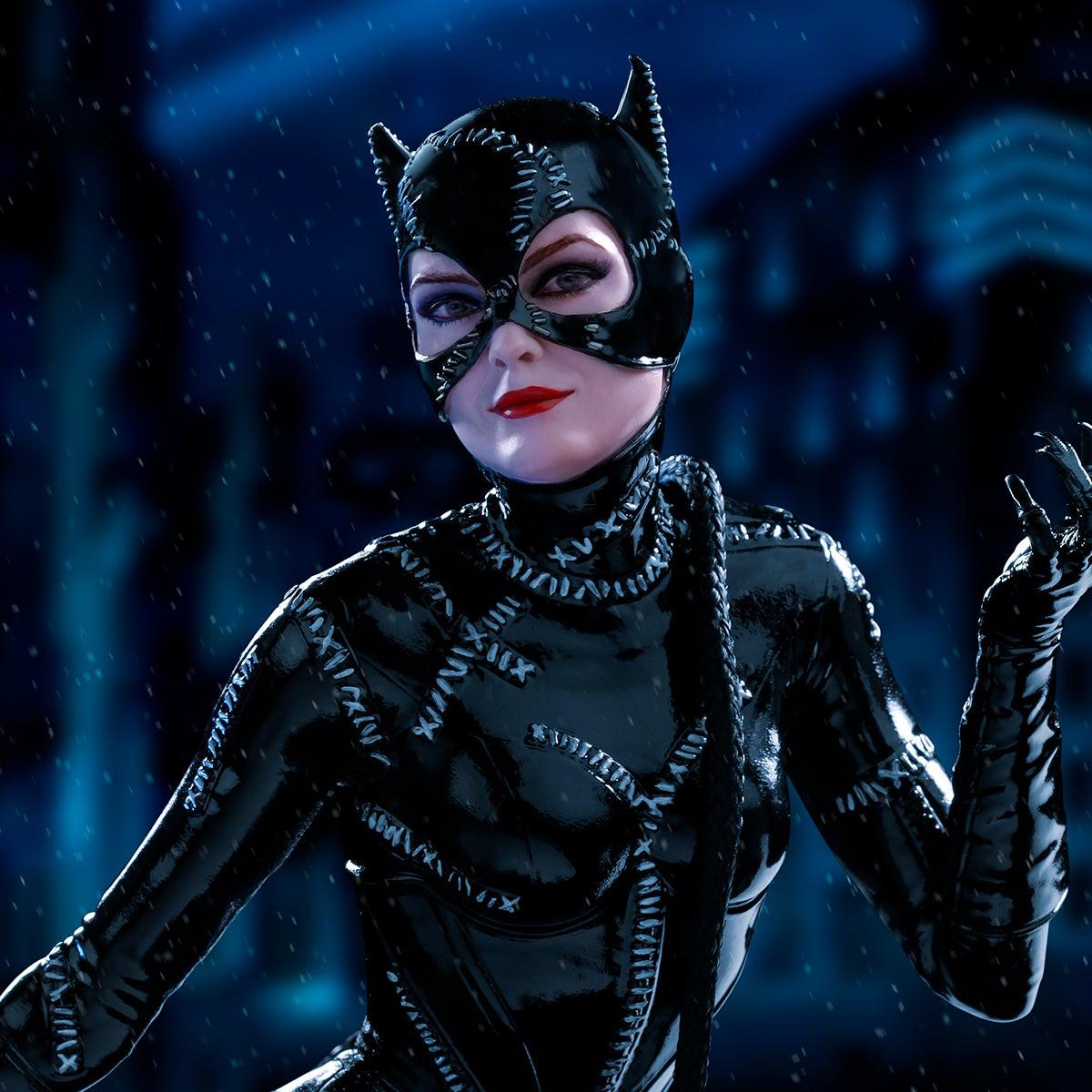 Batman Returns Catwoman Art Scale Statue