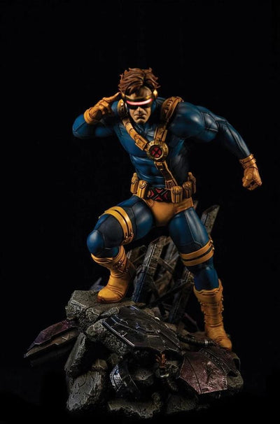 Cyclops 1/4 Scale Version A Statue