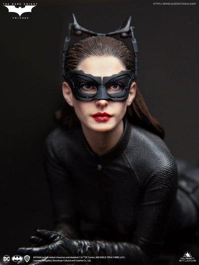 Catwoman (Anne Hathaway) on Batpod 1/6 Scale Statue