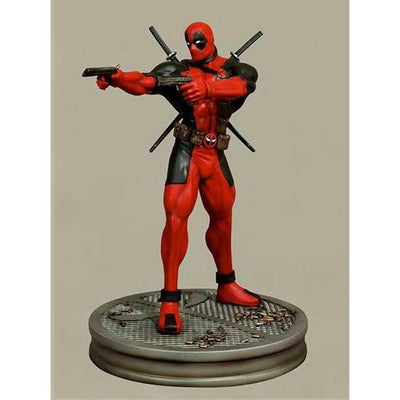 Marvel Vs. Capcom 3: Deadpool 1:4 Scale Statue by Hollywood Collectibles Group