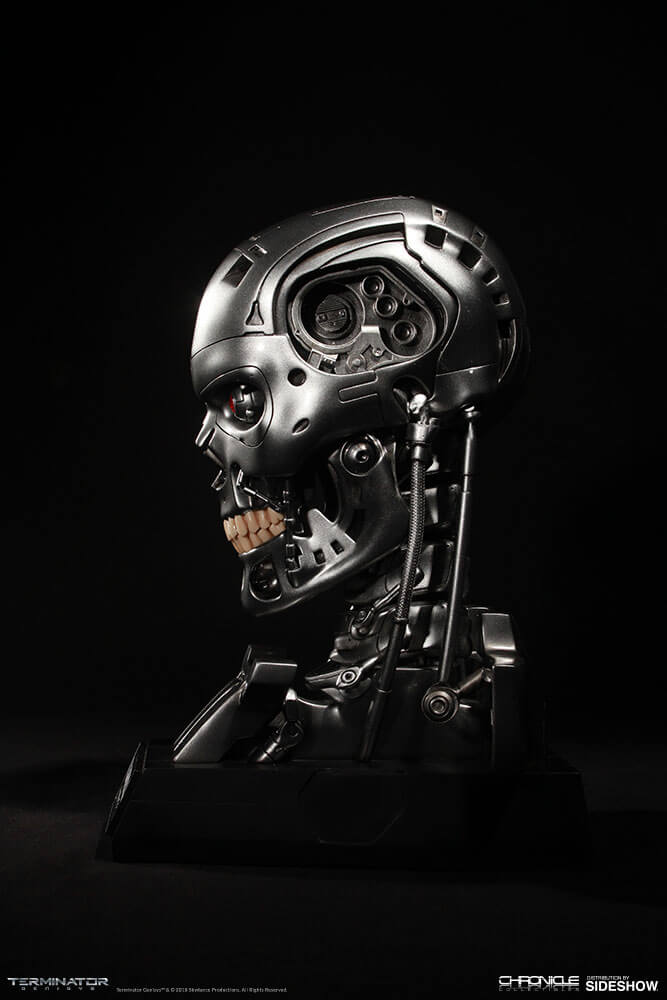 Terminator Genisys Endoskeleton Skull 1:1 Prop Replica Statue by Chronicle Collectibles