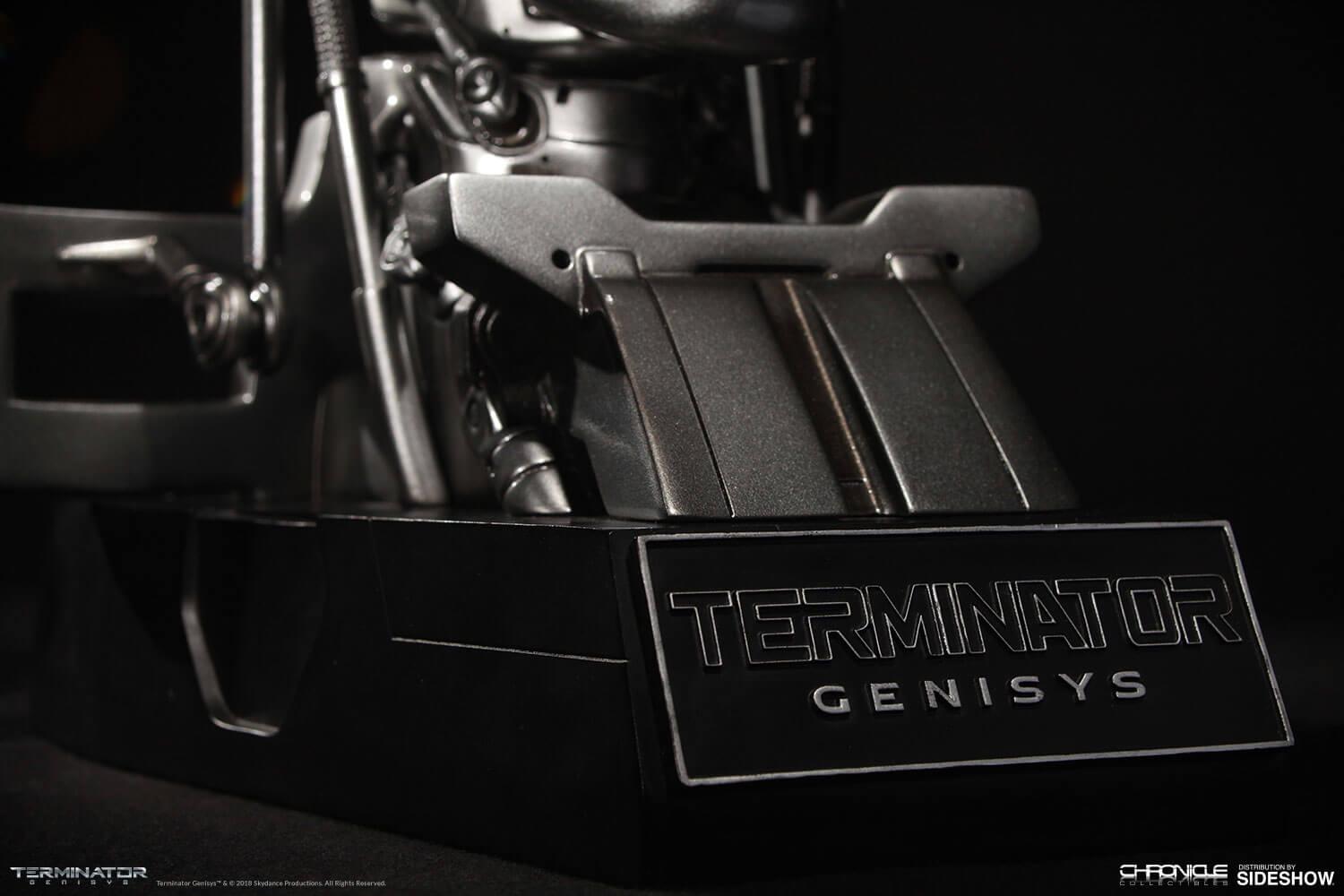 Terminator Genisys Endoskeleton Skull 1:1 Prop Replica Statue by Chronicle Collectibles