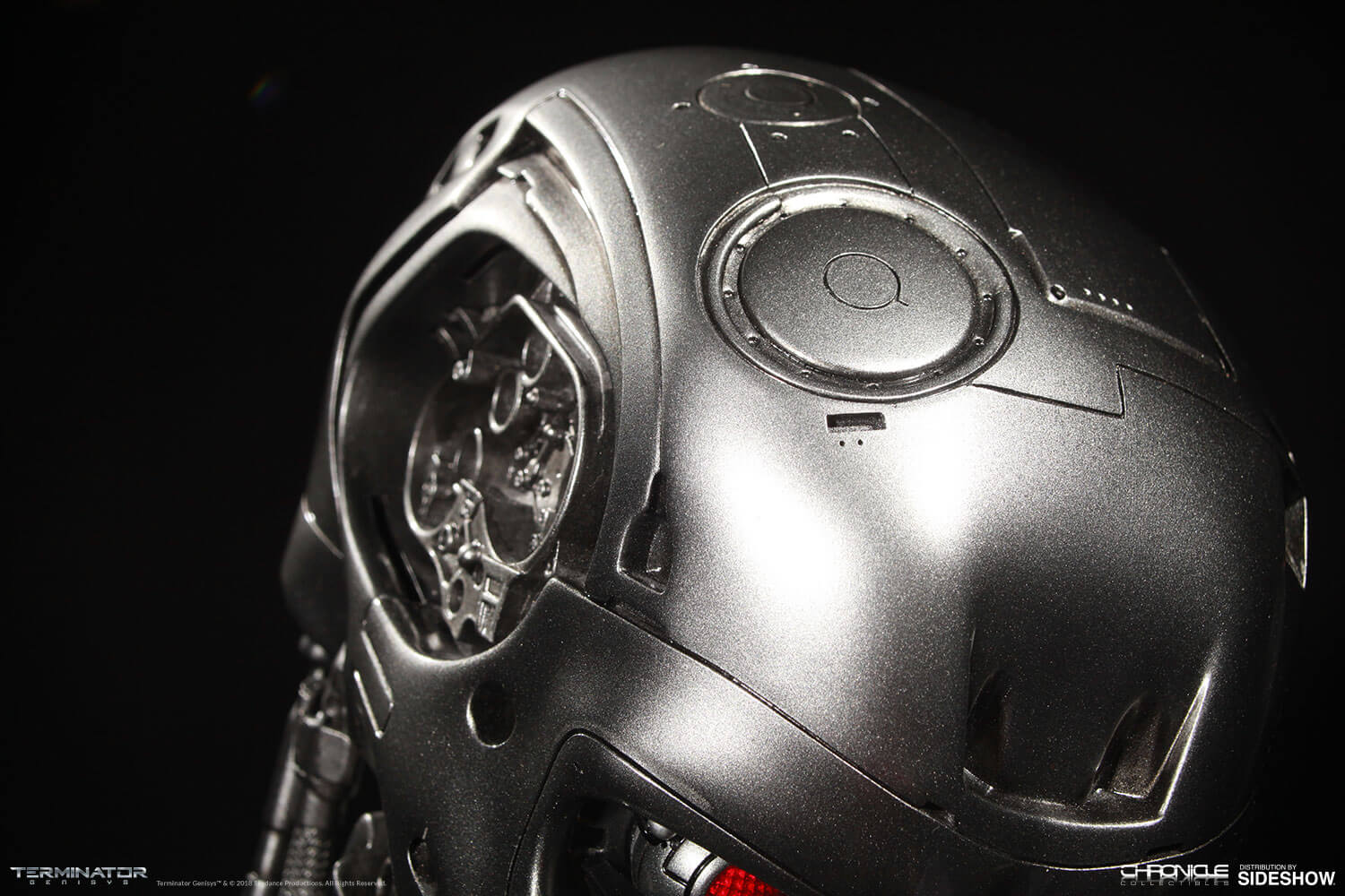 Terminator Genisys Endoskeleton Skull 1:1 Prop Replica Statue by Chronicle Collectibles