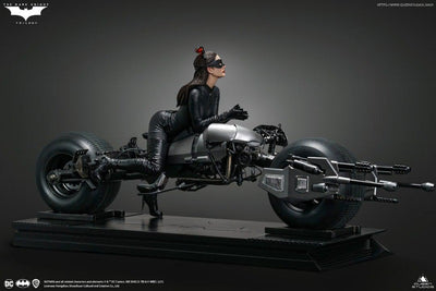 Catwoman (Anne Hathaway) on Batpod 1/6 Scale Statue
