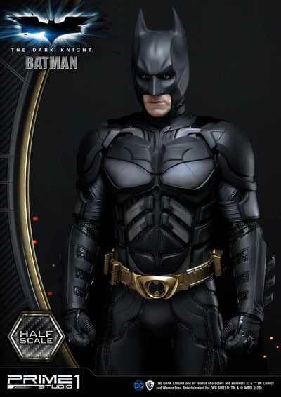 The Dark Knight Batman HD Deluxe Statue