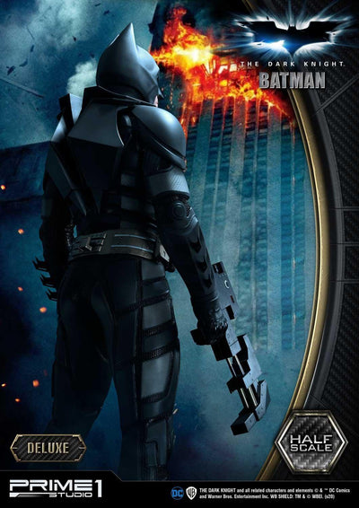 The Dark Knight Batman HD Deluxe Statue