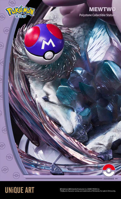 Pokémon Mewtwo Statue