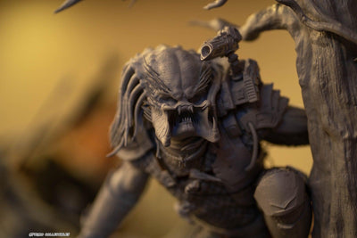Jungle Predator With Dutch Statue