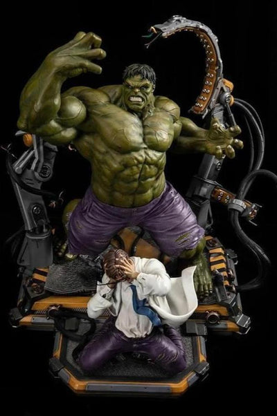 HULK TRANSFORMATION 1/4 Scale Statue