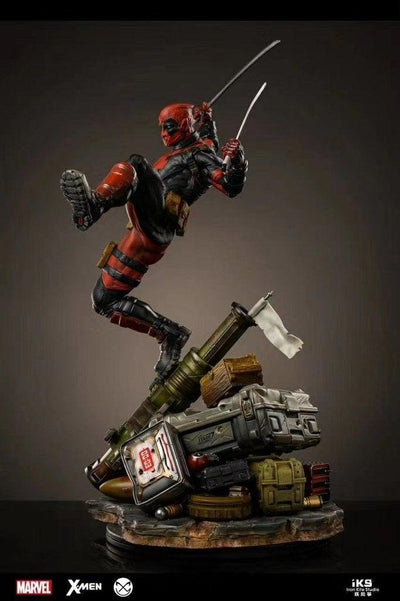 Deadpool 1/4 Scale Premium Statue - Marvel