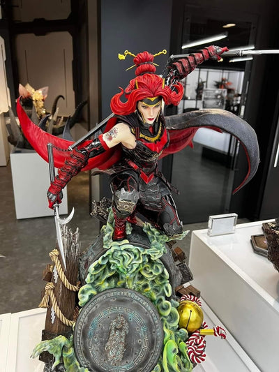 Batwoman (Samurai) 1/4 Scale Statue