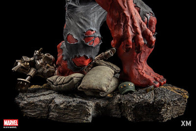 Red Hulk 1/4 Scale Premium Statue - Marvel