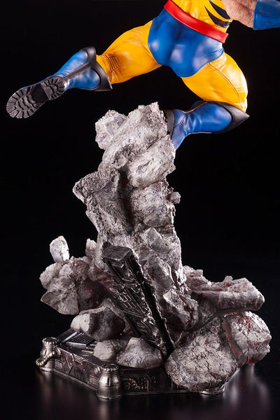 Marvel Universe Wolverine Fine Art Statue