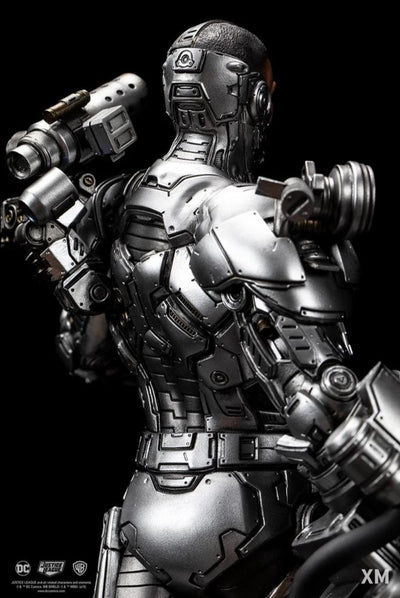 Cyborg Rebirth 1/6 Scale Statue DC COMICS