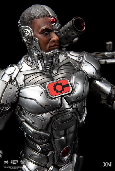 Cyborg Rebirth 1/6 Scale Statue DC COMICS
