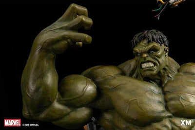 HULK TRANSFORMATION 1/4 Scale Statue