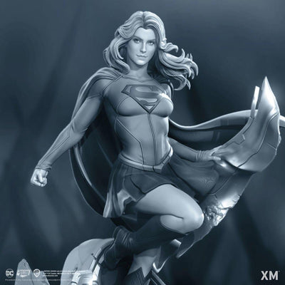 Supergirl 1/4 Scale Statue