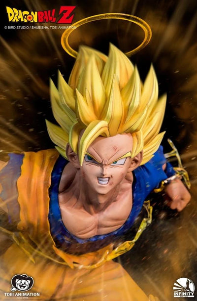 Dragon Ball Z: SS2 Goku Vs Majin Vegeta Statue