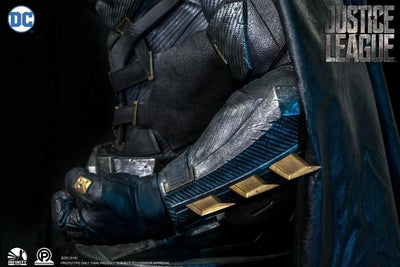 Justice League: Batman Lifesize 1:1 Bust