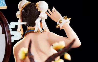 Chun Li 1/4 Scale Statue - Crystal Series (BLUE VERSION)