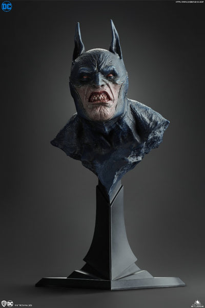 Batman: Bloodstorm 1/4 Scale PREMIUM Edition Statue