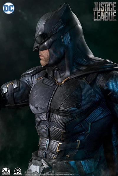 Justice League: Batman Lifesize 1:1 Bust