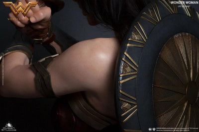 Justice League: Wonder Woman Lifesize 1:1 Bust