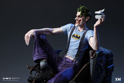 The Joker - White Knight 1/4 Scale Statue