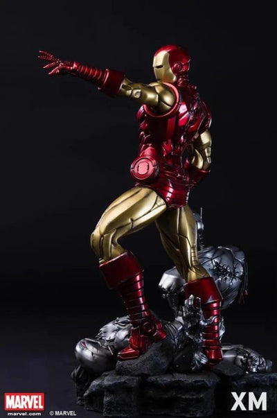 Classic Iron Man 1/4 Scale Statue
