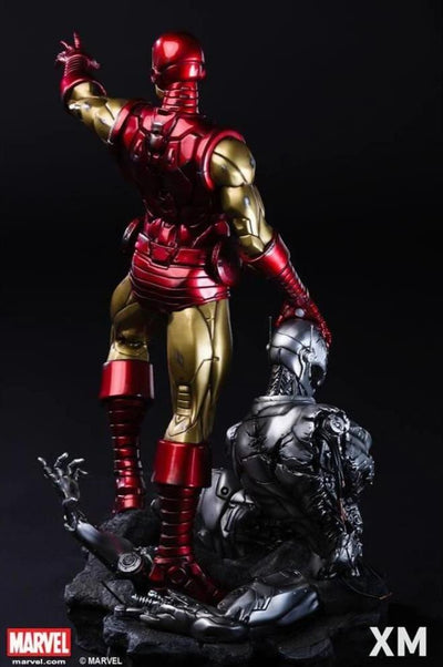 Classic Iron Man 1/4 Scale Statue