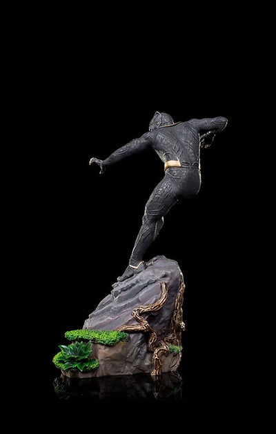 Marvel Black Panther: KILLMONGER 1/10 Scale Statue Diorama