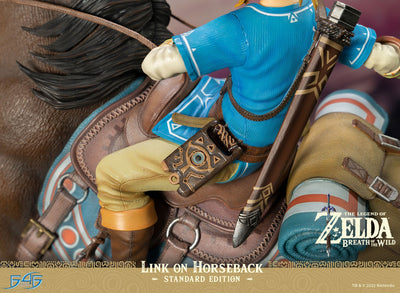 The Legend of Zelda Breath of the Wild - Link on Horseback (Standard Edition) Statue