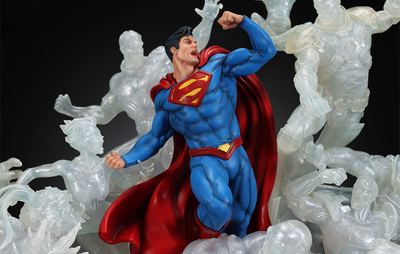 Superman - Justice by David Finch (Ice Version) 1/6 Scale Diorama