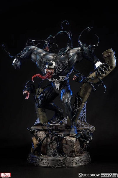 Venom Dark Origin 1/4 Scale Statue - EXCLUSIVE