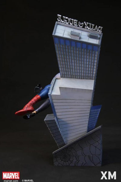 Mary Jane & Spider-Man 1/4 Scale Statue by XM STUDIOS