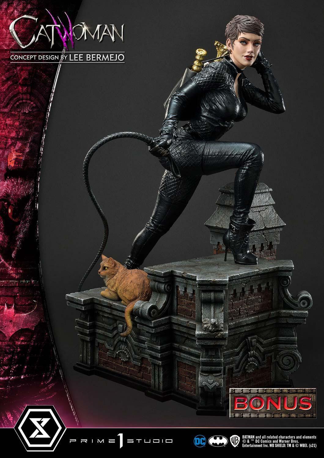 Catwoman (Concept Design by Lee Bermejo) DX Bonus Version 1/3 Scale Statue