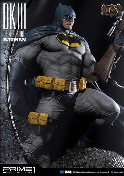 Dark Knight III: The Master Race DELUXE Statue