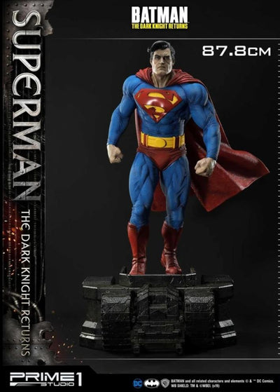 Museum Masterline Batman - The Dark Knight Returns (Comics) Superman DELUXE