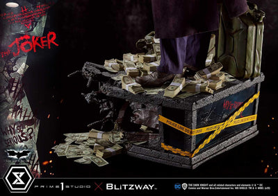The Dark Knight (2008) - The Joker (Bonus) 1/3 Scale Statue