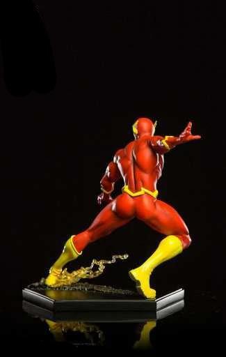Flash 1/10 Art Scale Statue by Ivan Reis