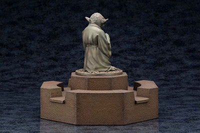 Yoda Fountain Statue
