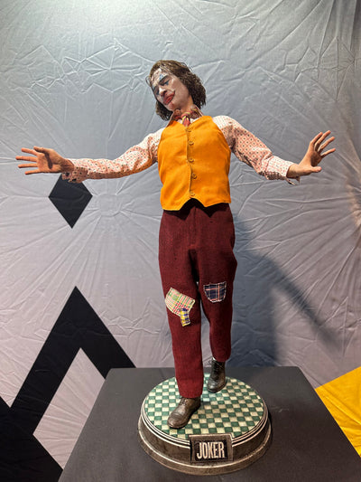 Joker (Arthur Fleck) 1/3 Scale Statue