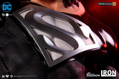 Superman (Black Suit) 1/3 Scale Statue