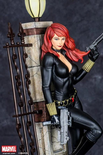 Black Widow 1/4 Scale Statue (Comics Version)